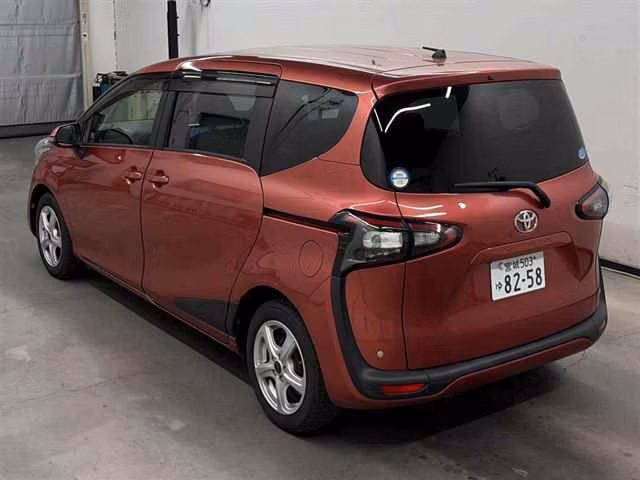 TOYOTA SIENTA