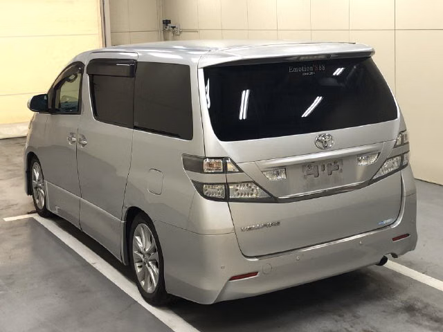 TOYOTA VELLFIRE