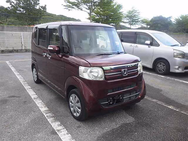 HONDA N-BOX