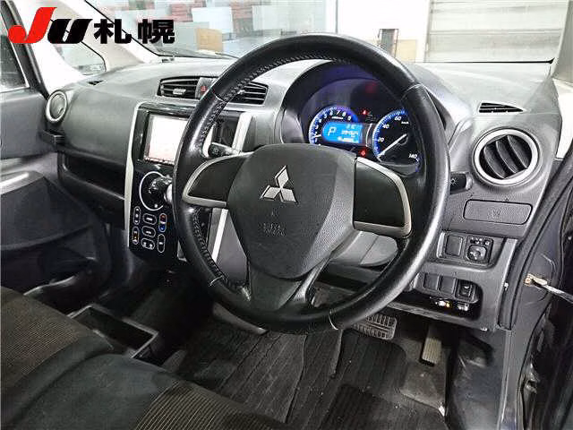 MITSUBISHI EK CUSTOM