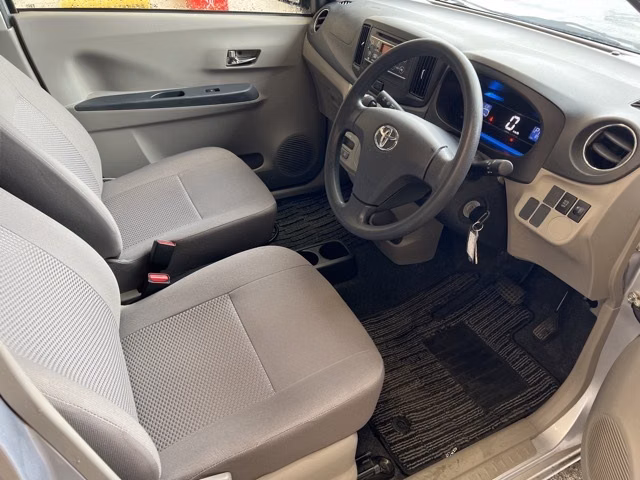 TOYOTA PIXIS EPOCH