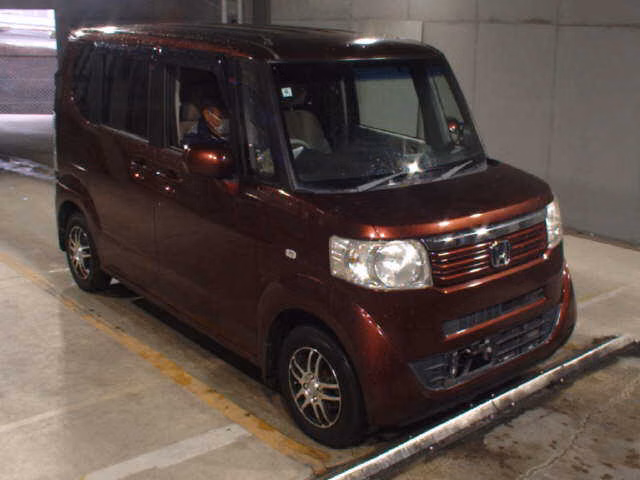 HONDA N-BOX