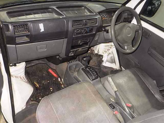 MITSUBISHI MINICAB