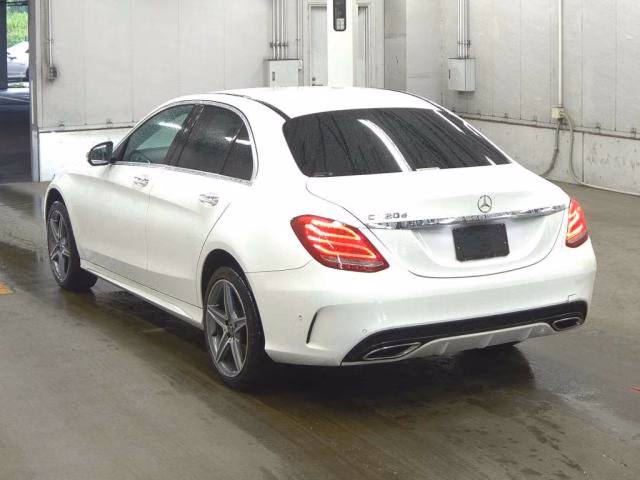MERCEDES-BENZ C-CLASS