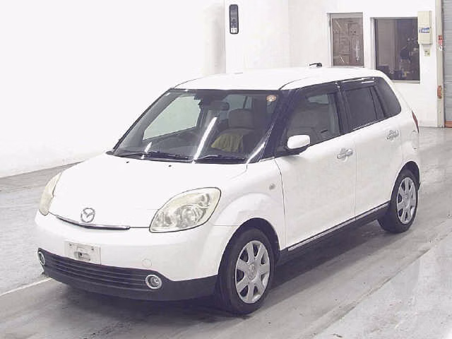 MAZDA VERISA