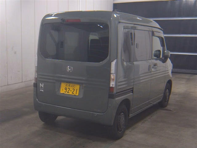 HONDA N-VAN