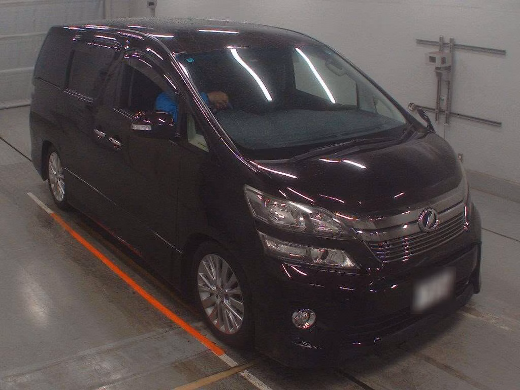 TOYOTA VELLFIRE