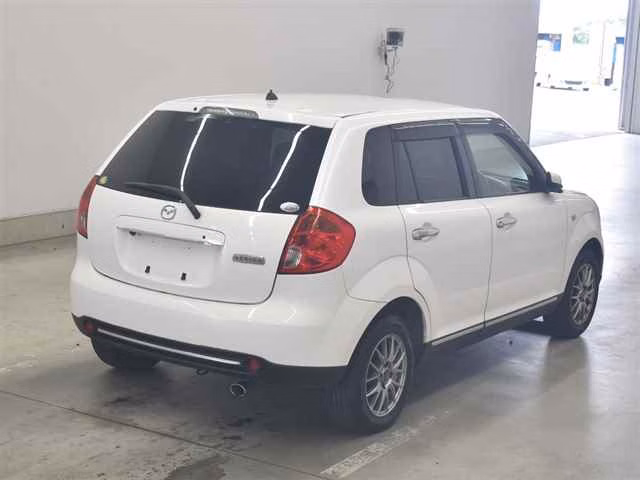 MAZDA VERISA