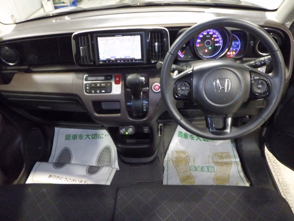 HONDA N-ONE