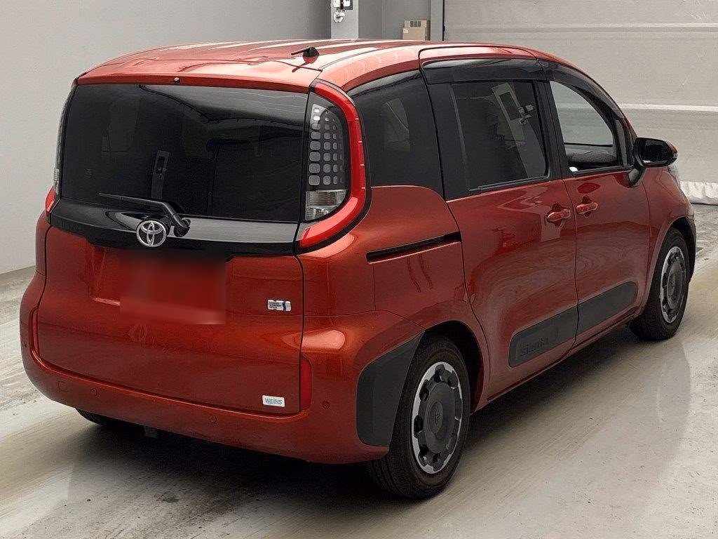 TOYOTA SIENTA