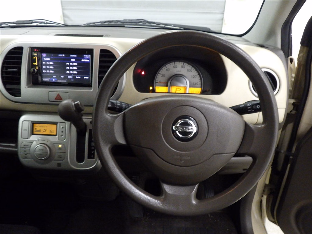 NISSAN MOCO