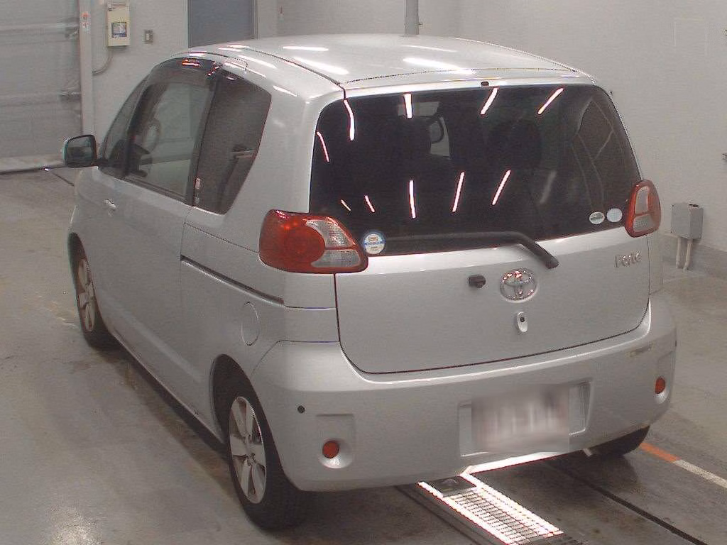 TOYOTA PORTE