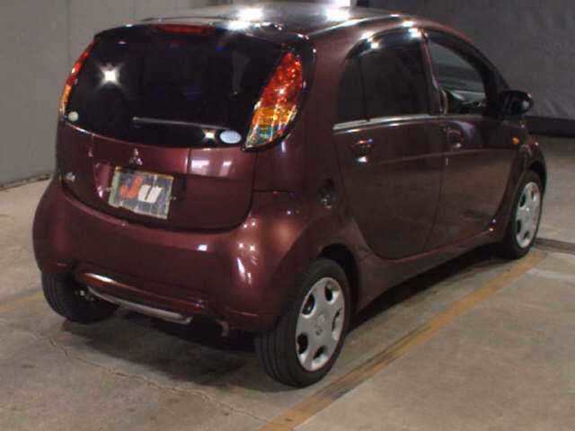 MITSUBISHI I