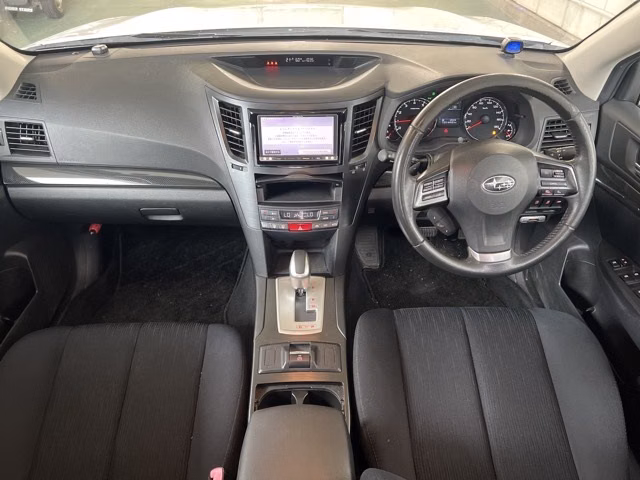 SUBARU LEGACY