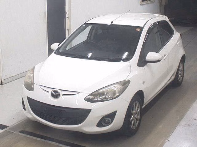 MAZDA DEMIO