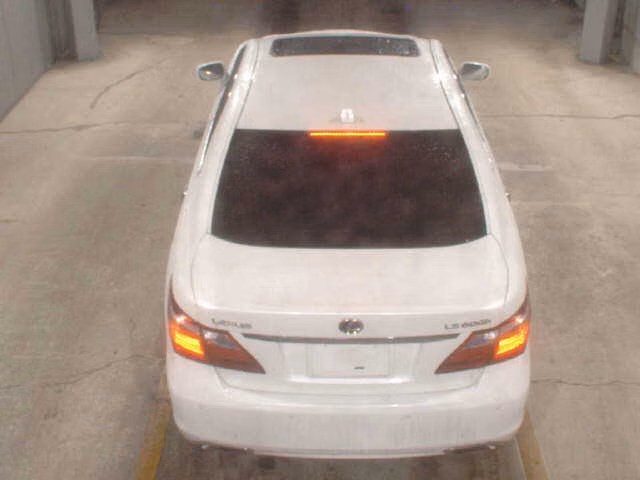 LEXUS LS600H