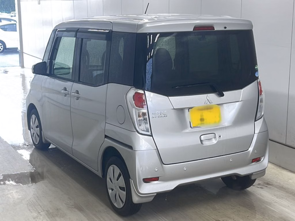 MITSUBISHI EK SPACE