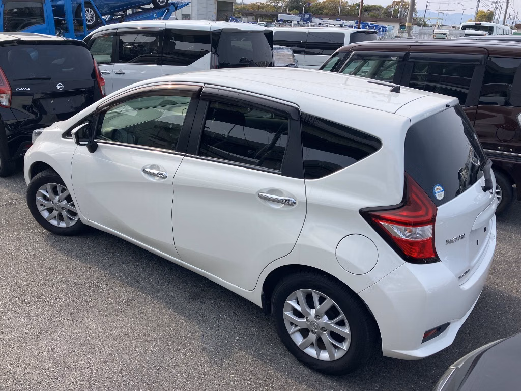 NISSAN NOTE