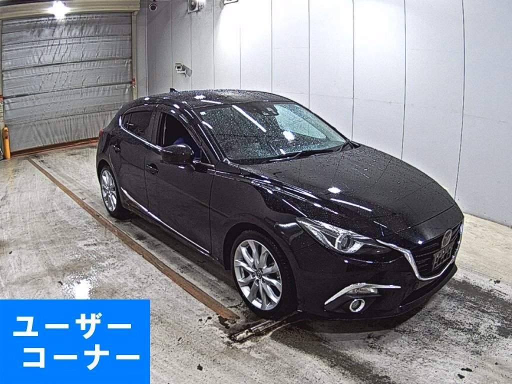 MAZDA AXELA