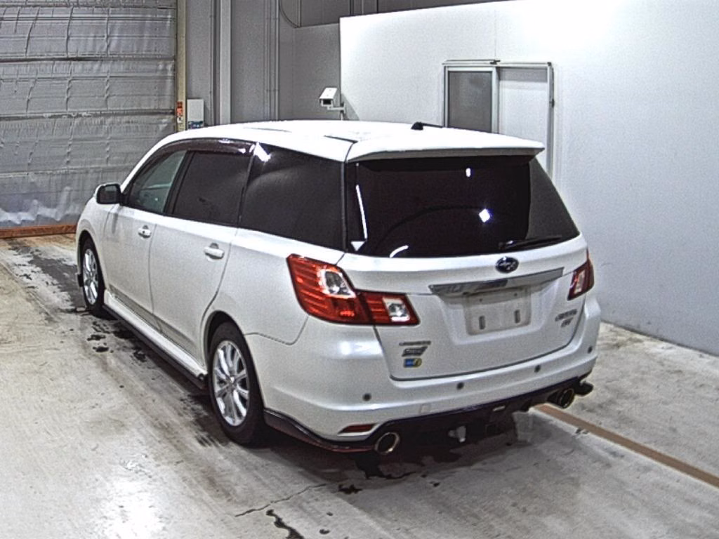 SUBARU EXIGA