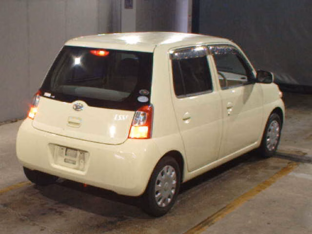 DAIHATSU ESSE