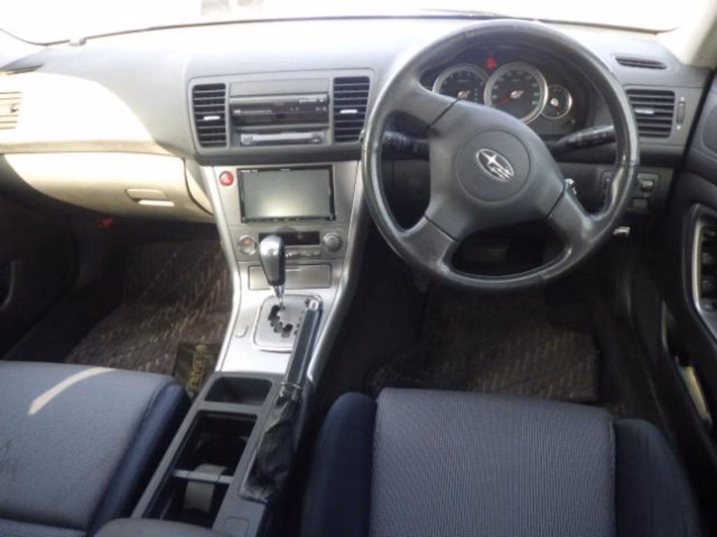 SUBARU LEGACY