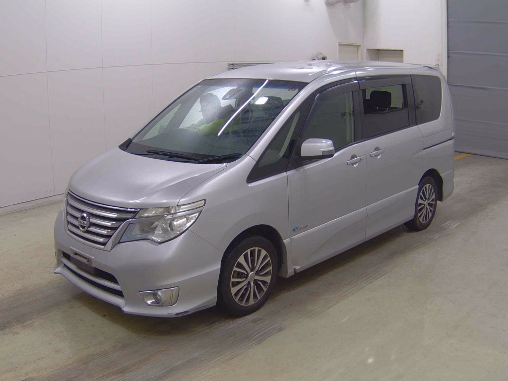 NISSAN SERENA
