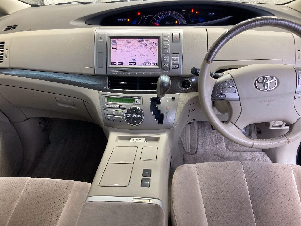 TOYOTA ESTIMA