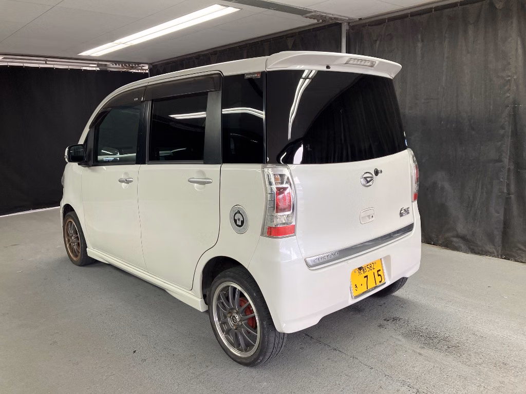DAIHATSU TANTO EXE
