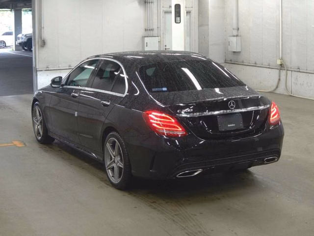 MERCEDES-BENZ C-CLASS