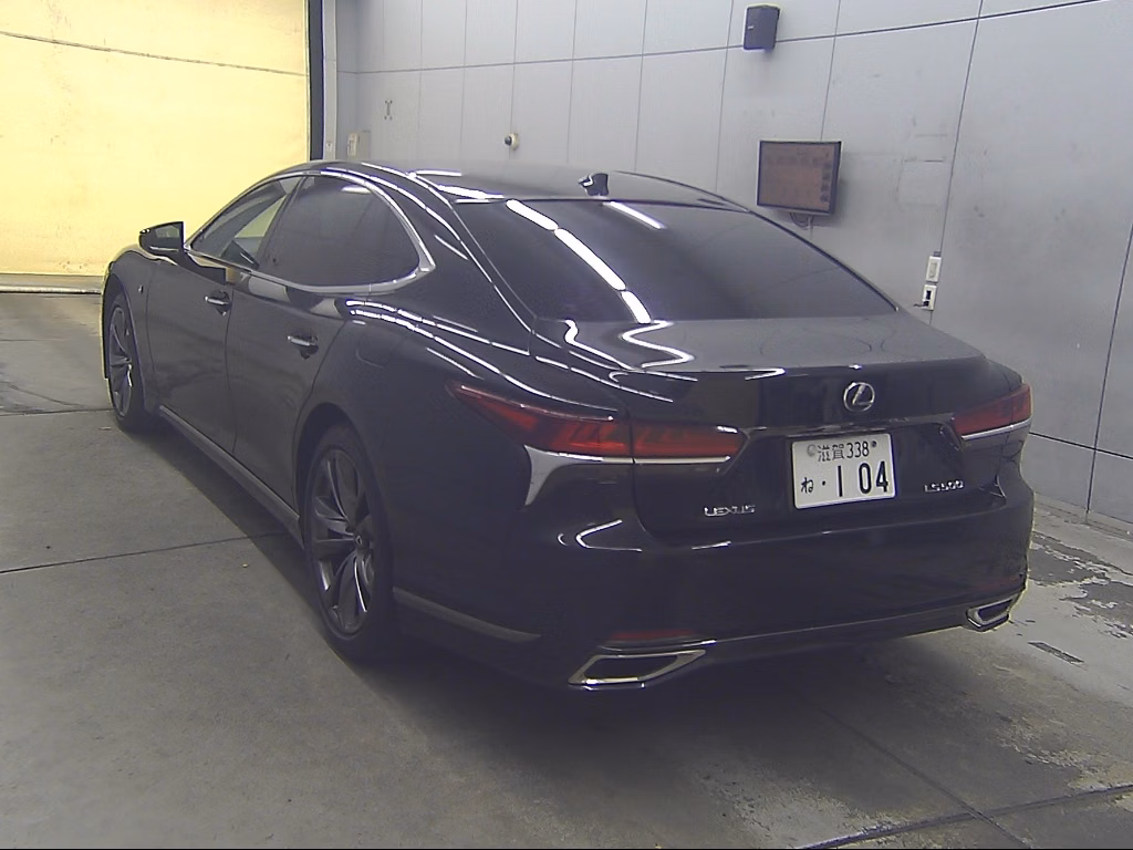 LEXUS LS500
