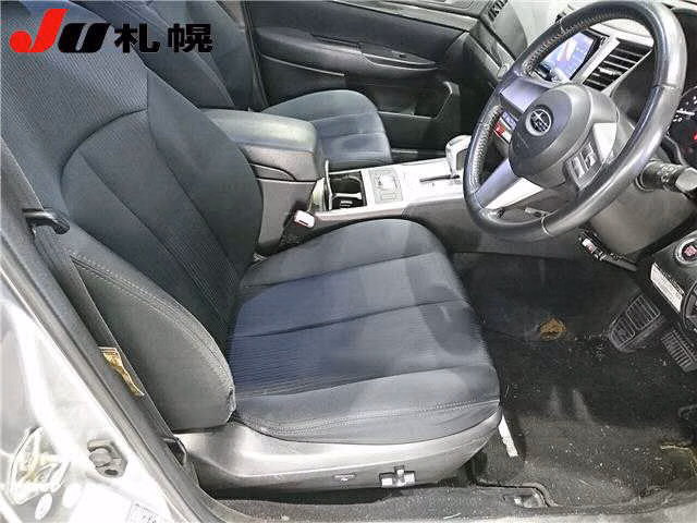 SUBARU LEGACY