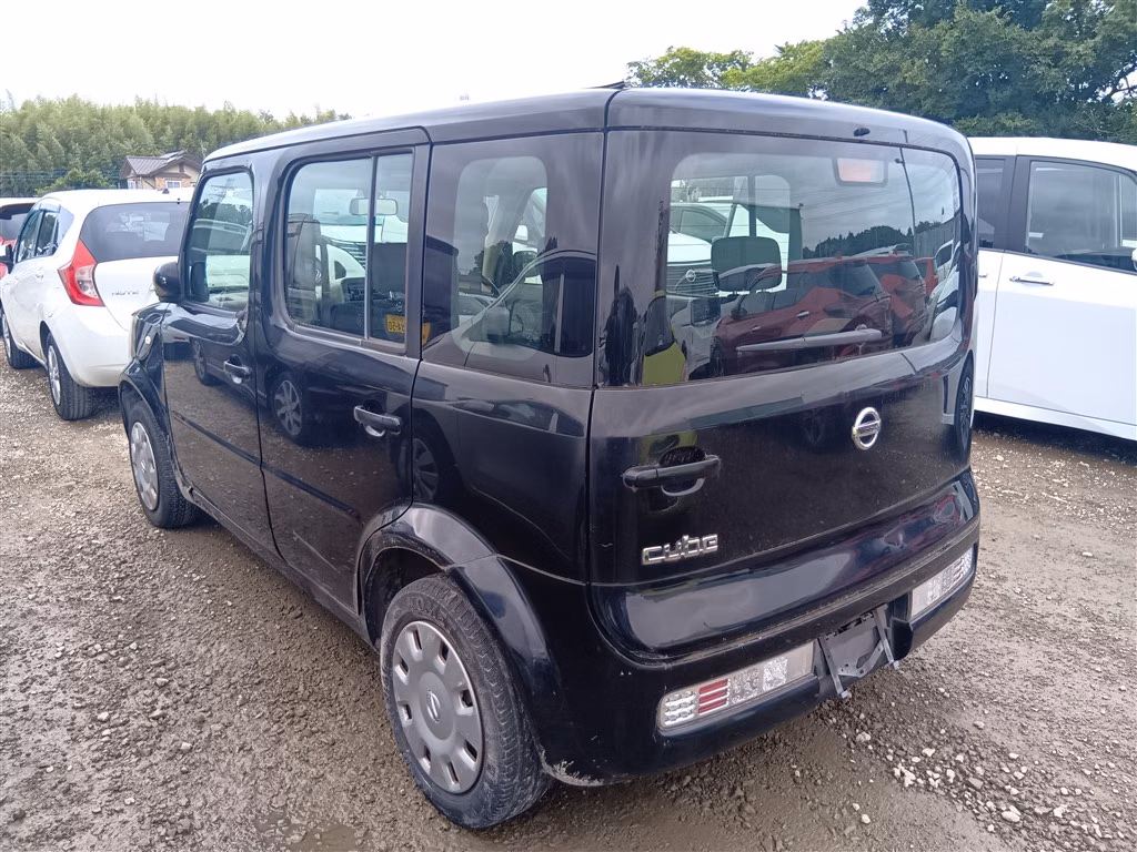 NISSAN CUBE