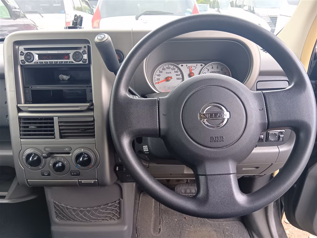 NISSAN CUBE
