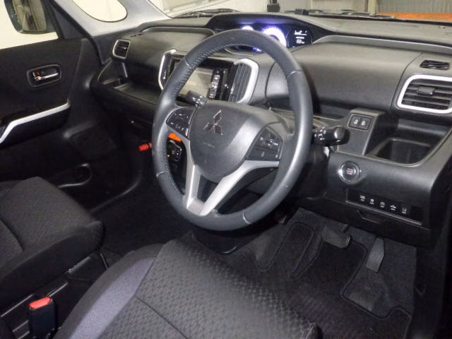 MITSUBISHI DELICA D:2