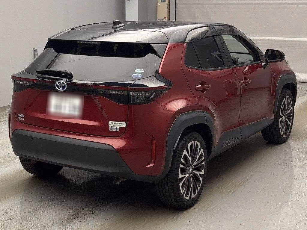 TOYOTA YARIS CROSS