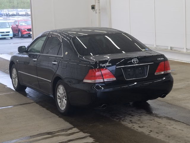 TOYOTA CROWN