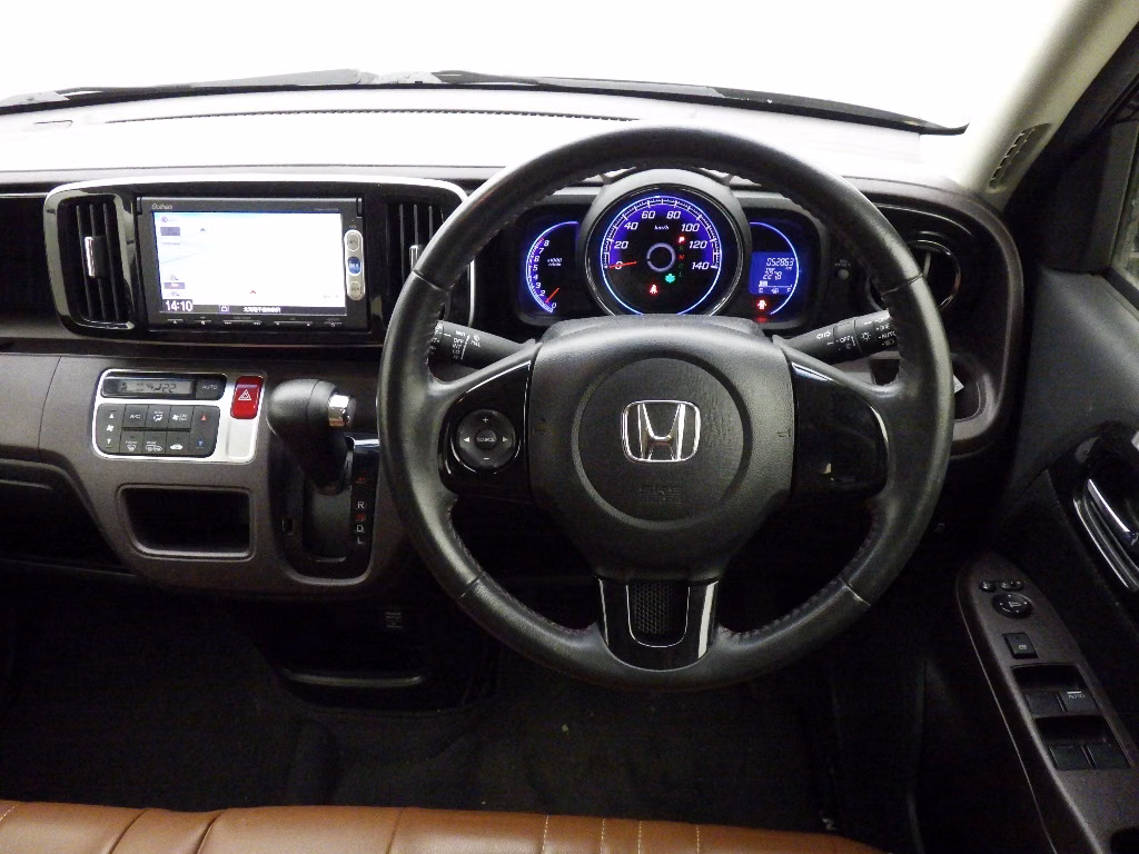 HONDA N-ONE