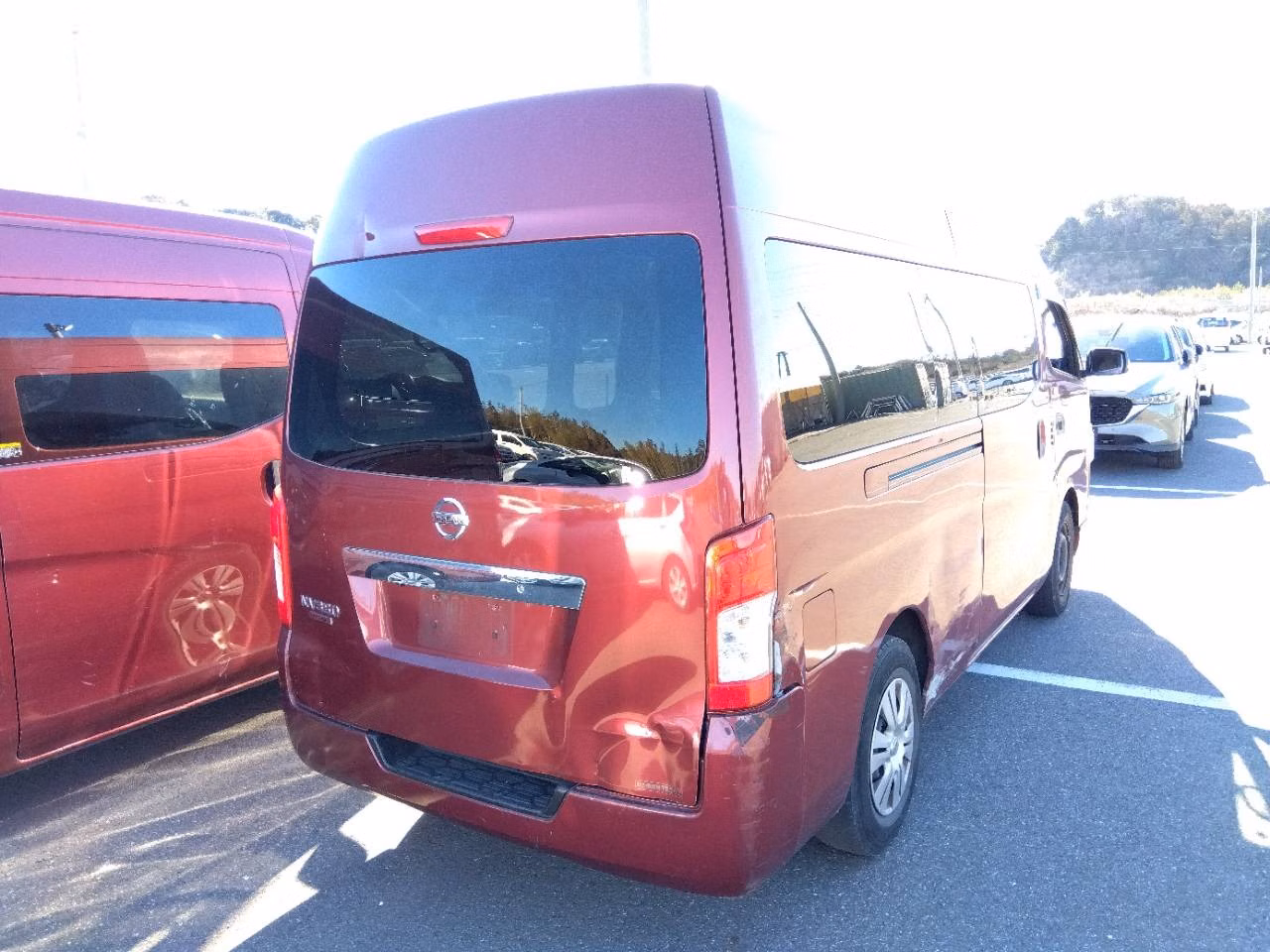 NISSAN NV350 CARAVAN
