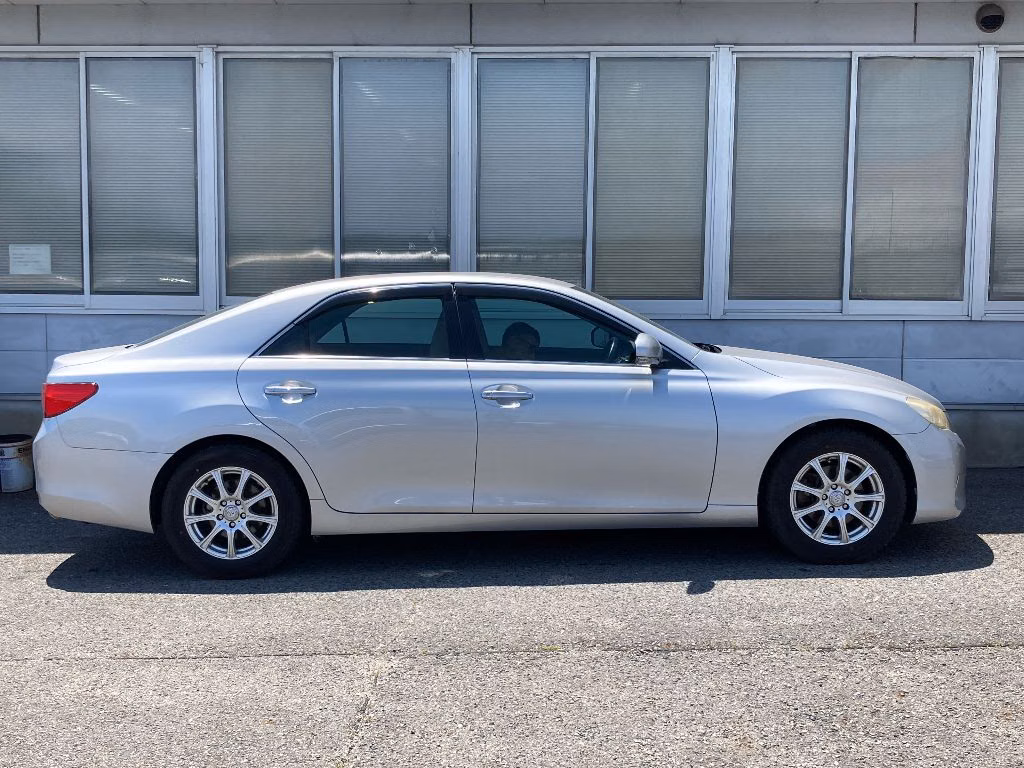 TOYOTA MARK X
