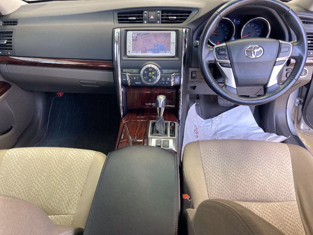 TOYOTA MARK X