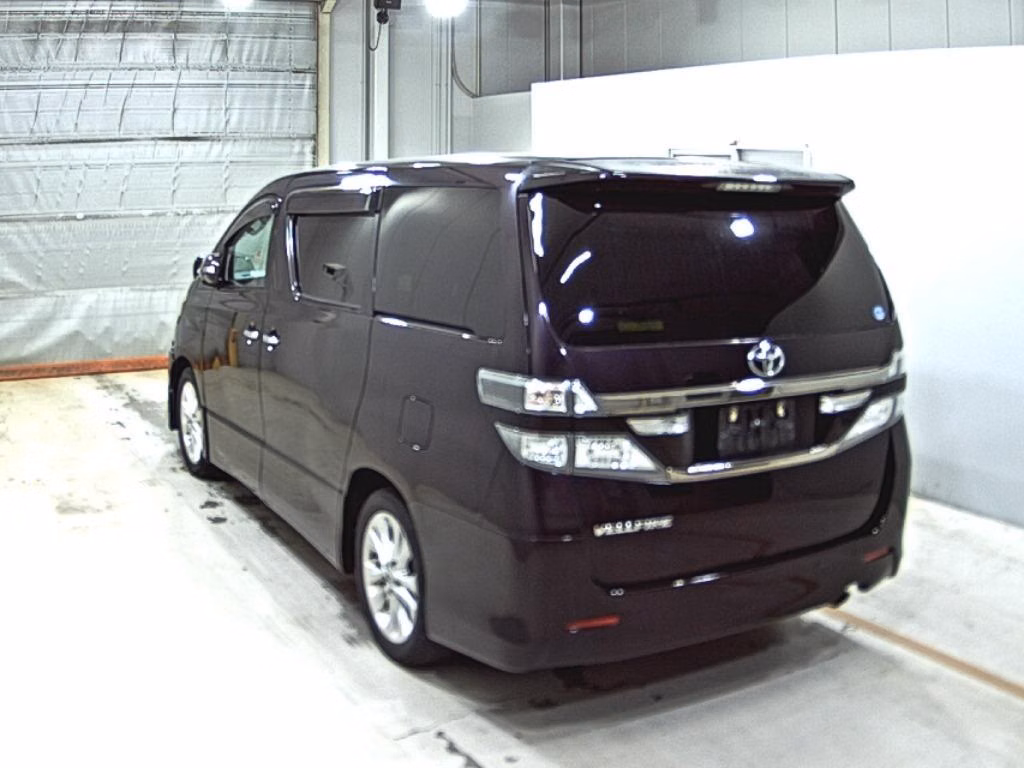 TOYOTA VELLFIRE