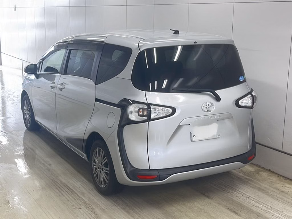 TOYOTA SIENTA