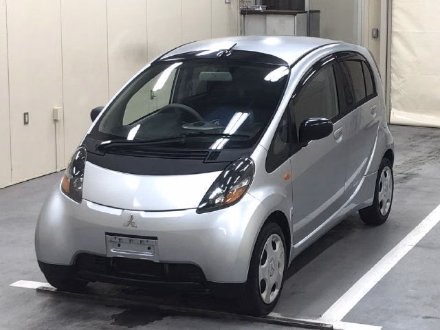 MITSUBISHI I