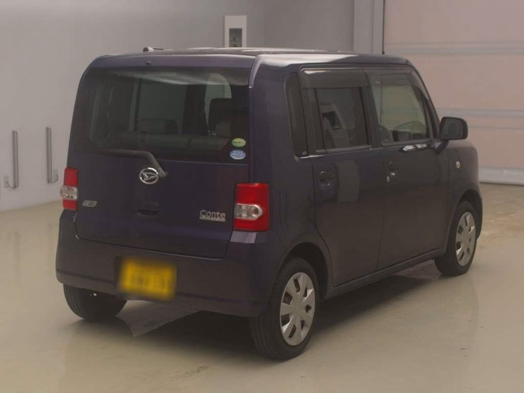 DAIHATSU MOVE CONTE