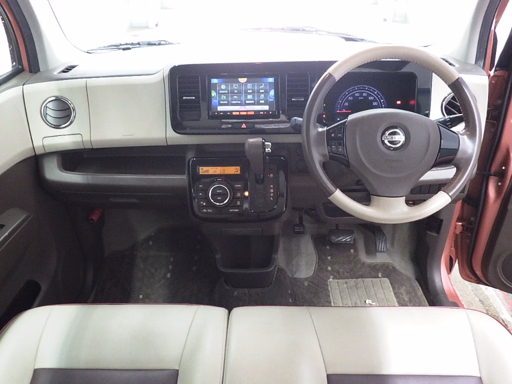 NISSAN MOCO