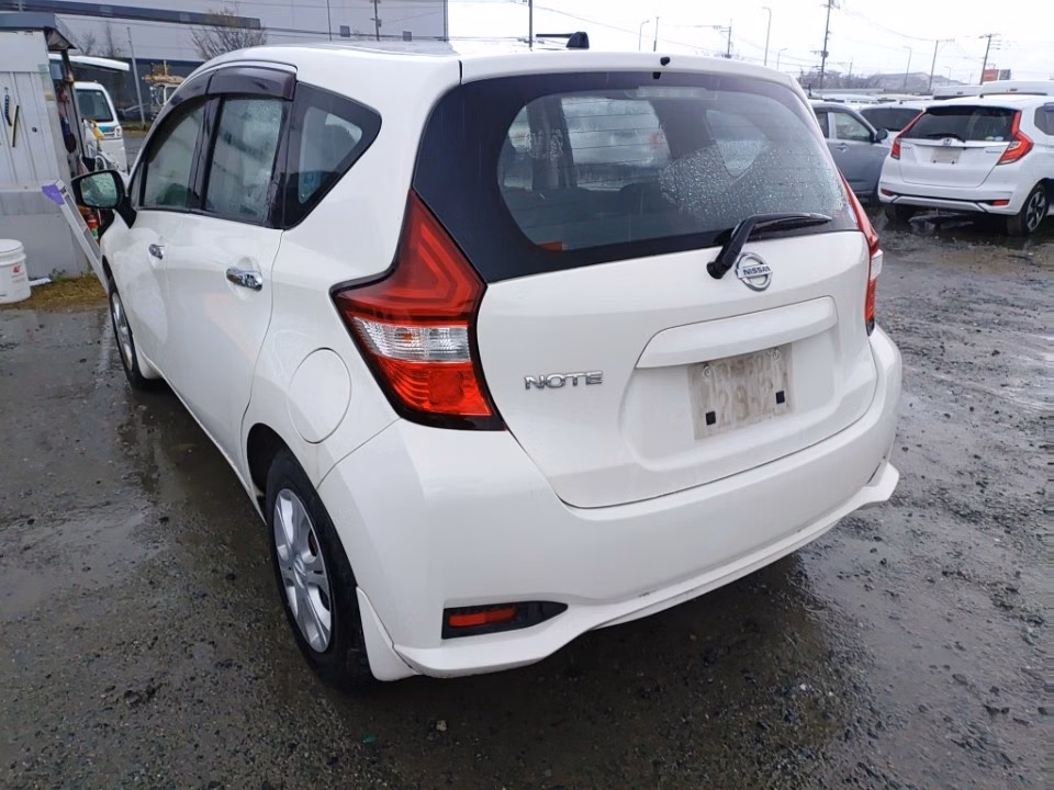 NISSAN NOTE