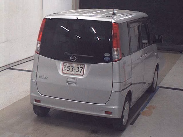 NISSAN ROOX