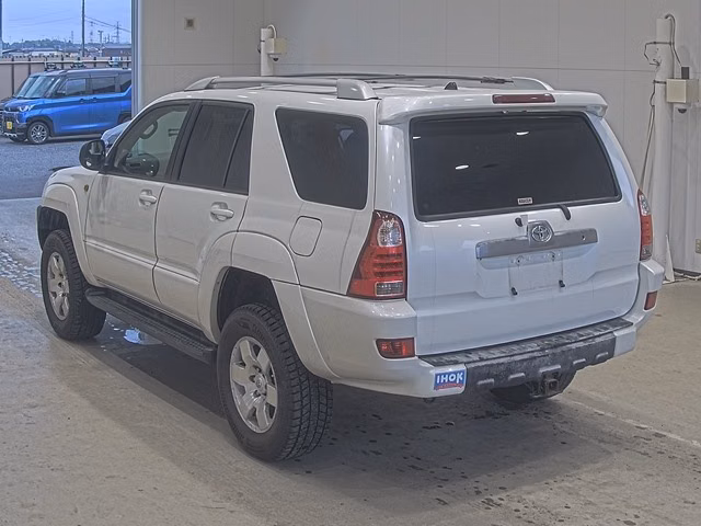 TOYOTA HILUX SURF
