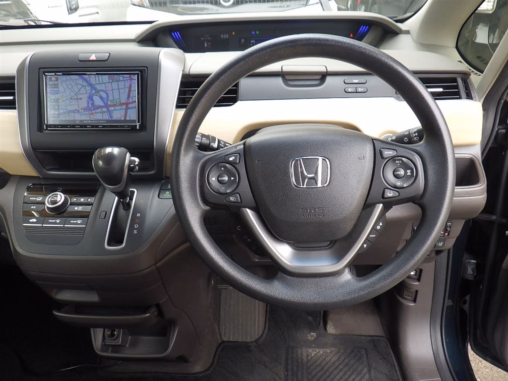 HONDA FREED